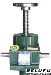 1-26050114004N56.jpg